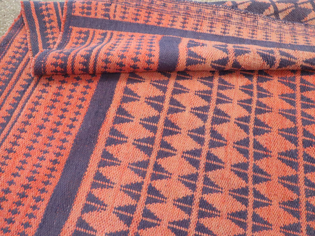 Vintage Persian Flatweave Kilim Accent Rug, No.29287 - Galerie Shabab