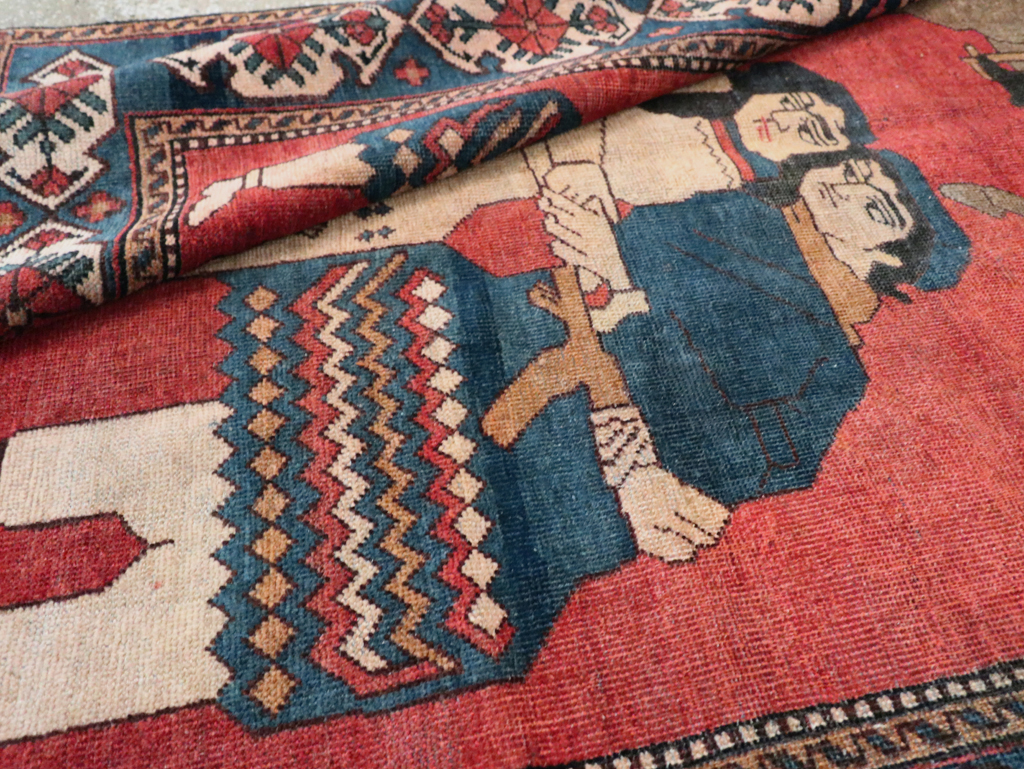 Vintage Persian Pictorial Bakhtiari Accent Rug, No.29295 - Galerie Shabab