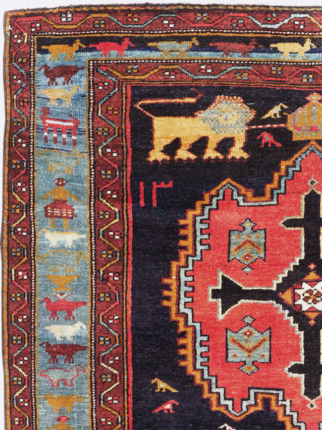 Vintage Persian Pictorial Malayer Accent Rug, No.29296 - Galerie Shabab