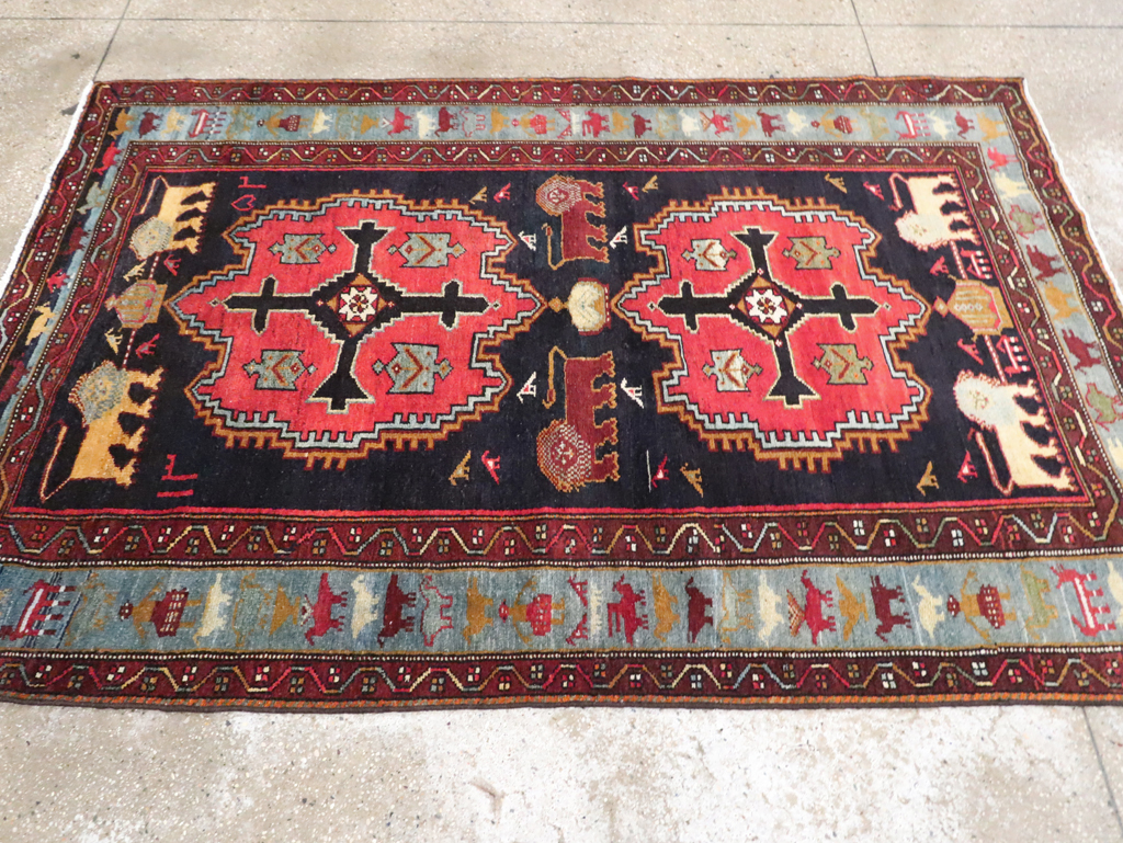 Vintage Persian Pictorial Malayer Accent Rug, No.29296 - Galerie Shabab
