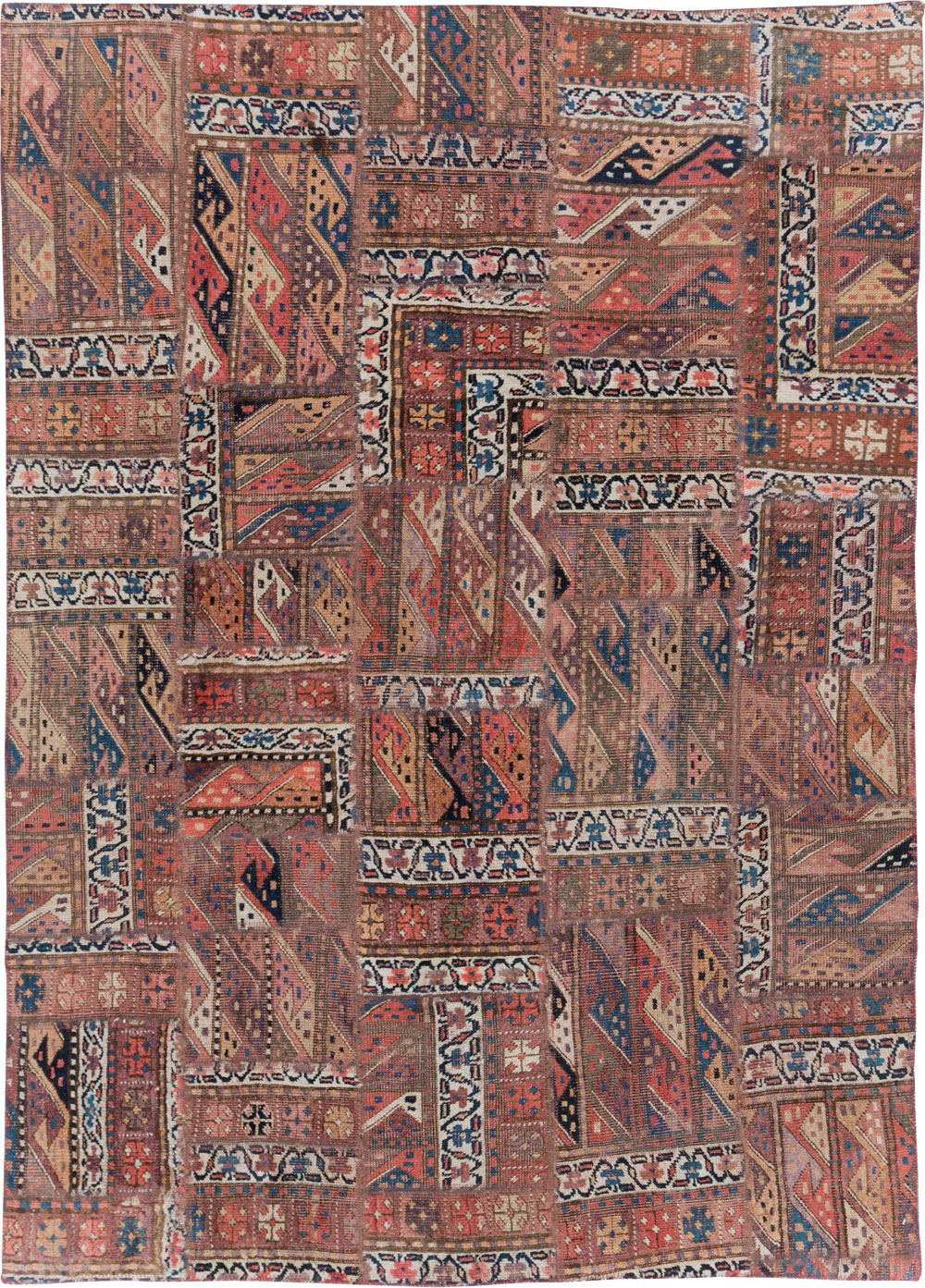 Vintage Persian Patchwork Style Accent Rug, No.29299 - Galerie Shabab