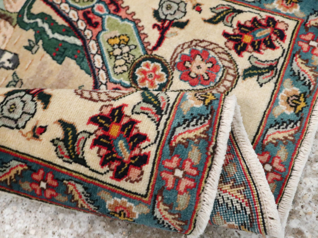 Vintage Persian Tabriz Pictorial Rug, No.29303 - Galerie Shabab