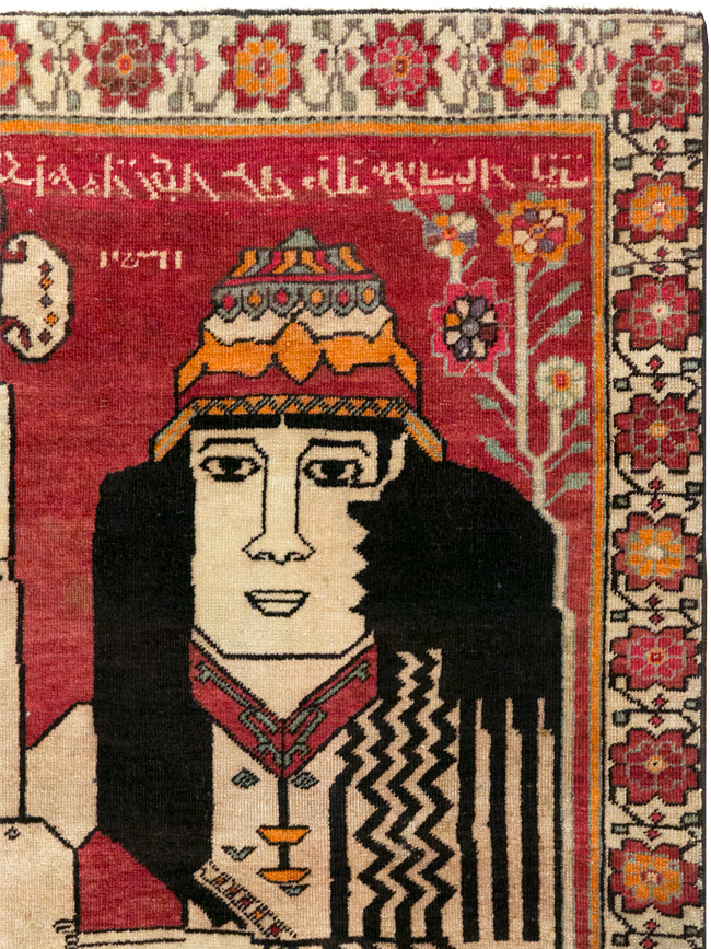 Vintage Persian Shiraz Pictorial Throw Rug, No.29304 - Galerie Shabab