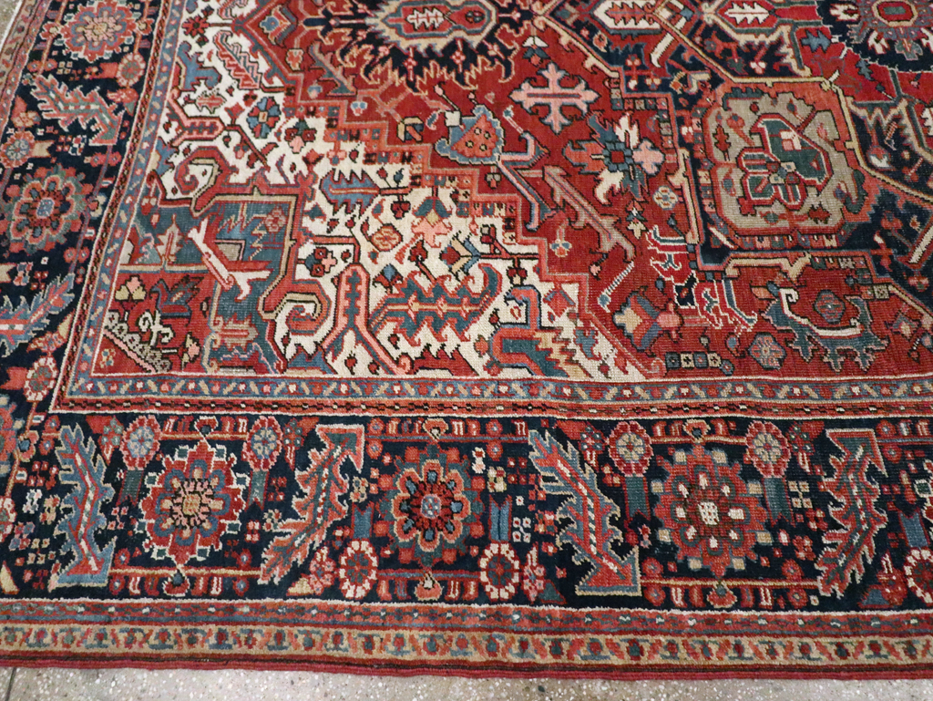 Vintage Persian Heriz Room Size Carpet, No.29332 - Galerie Shabab