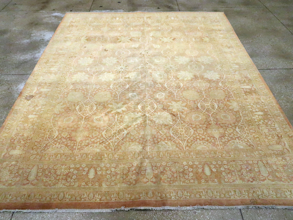 Vintage Persian Tabriz Small Room Size Carpet, No.29335 - Galerie Shabab
