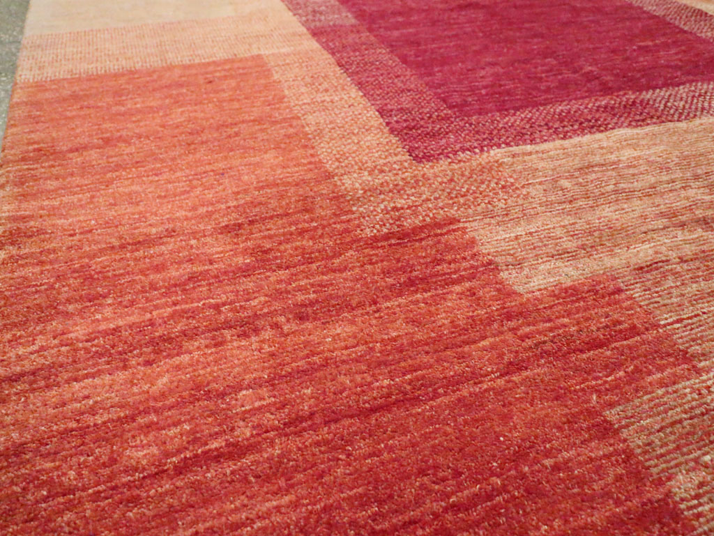 Modern Turkish Carpet, No.29339 - Galerie Shabab