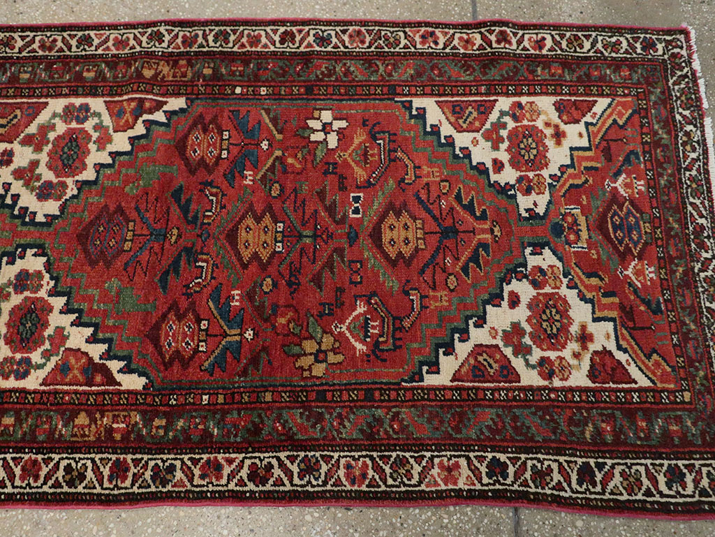 Antique Persian Kurd Runner, No.29341 - Galerie Shabab