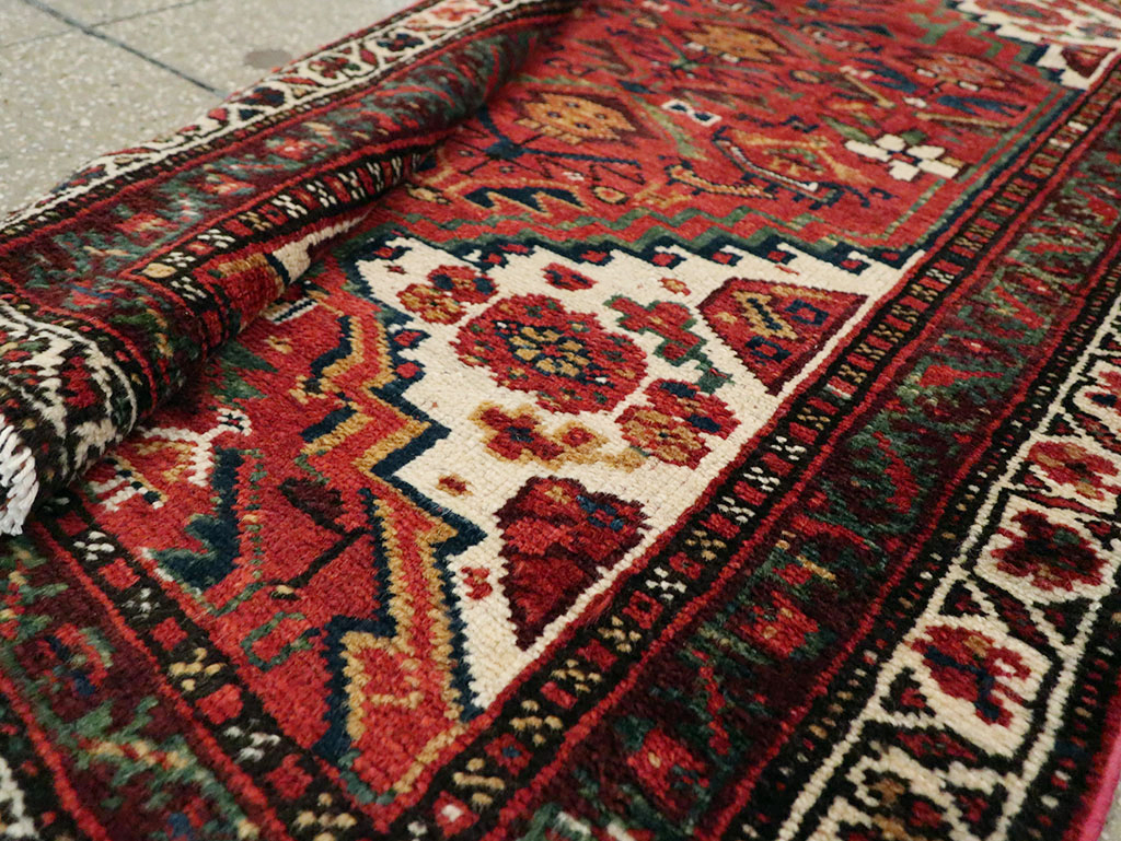 Antique Persian Kurd Runner, No.29341 - Galerie Shabab