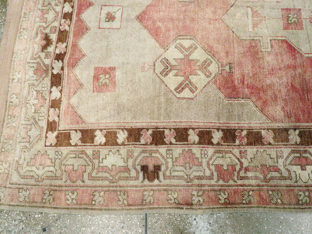 Vintage Turkish Anatolian Wide Gallery Runner, No.29342 - Galerie Shabab