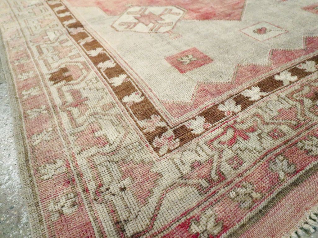 Vintage Turkish Anatolian Wide Gallery Runner, No.29342 - Galerie Shabab