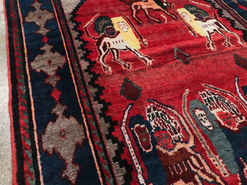 Vintage Persian Pictorial Bakhtiari Rug, No.29346 - Galerie Shabab