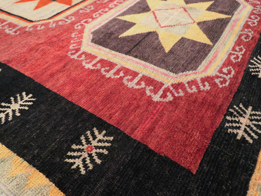 Vintage Anatolian Carpet, No.29348 - Galerie Shabab