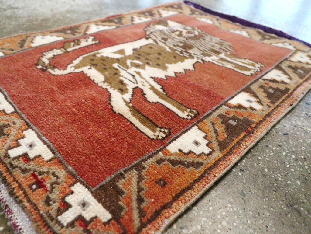 Vintage Turkish Anatolian Pictorial Rug (Pair: 1 of 2), No.29349 - Galerie Shabab