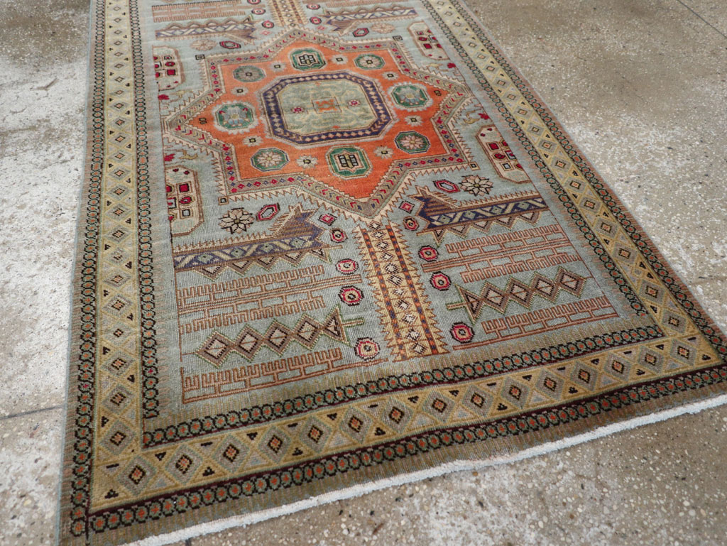 Vintage Persian Ardabil Throw Rug, No.29356 - Galerie Shabab