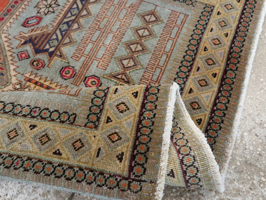 Vintage Persian Ardabil Throw Rug, No.29356 - Galerie Shabab
