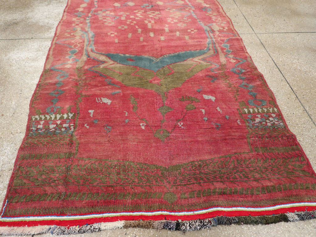 Vintage Persian Gabbeh Tribal Accent Rug, No.29359 - Galerie Shabab