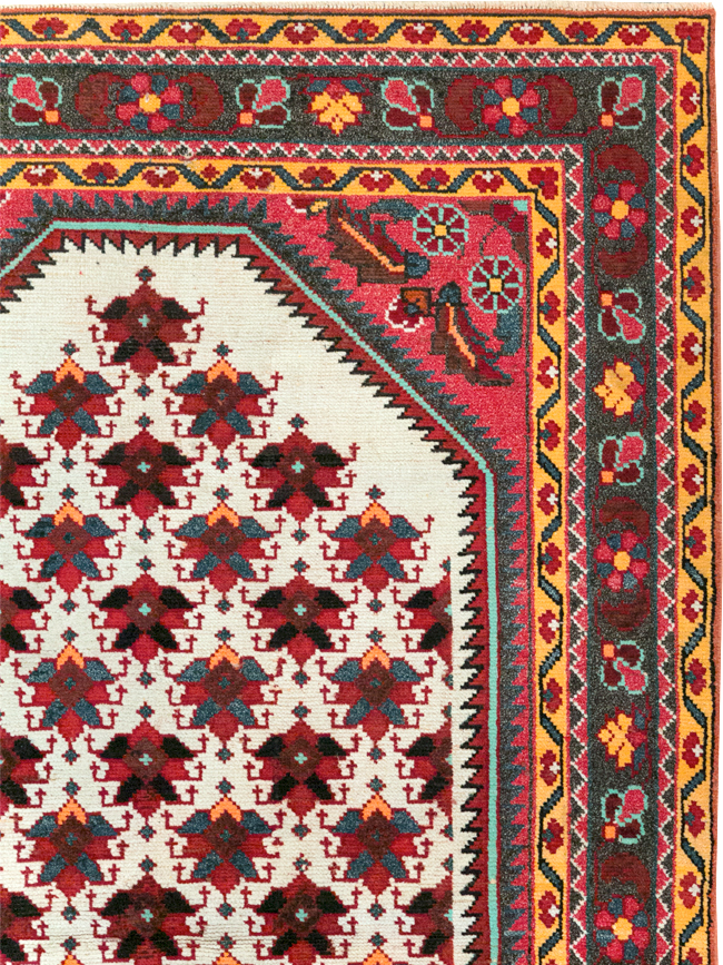 Vintage Persian Malayer Throw Rug, No.29360 - Galerie Shabab