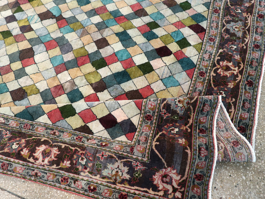 Vintage Persian Art Deco Mahal Accent Carpet, No.29361 - Galerie Shabab