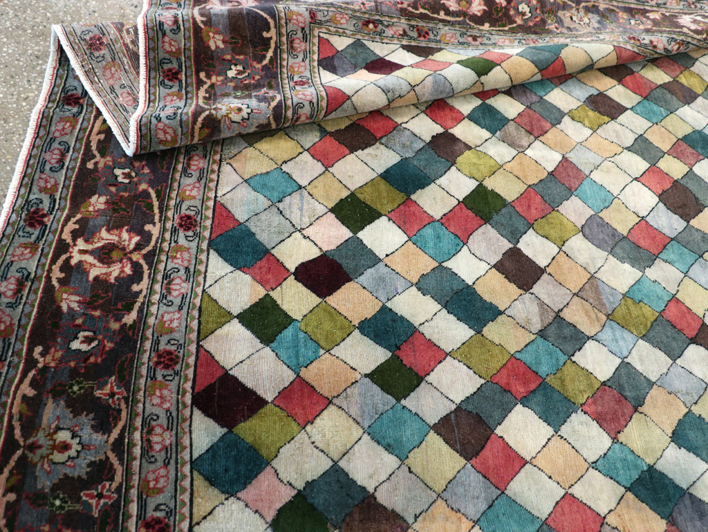 Vintage Persian Art Deco Mahal Accent Carpet, No.29361 - Galerie Shabab
