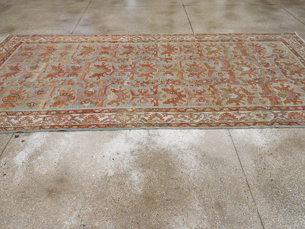 Vintage Persian Malayer Gallery Carpet, No.29370 - Galerie Shabab