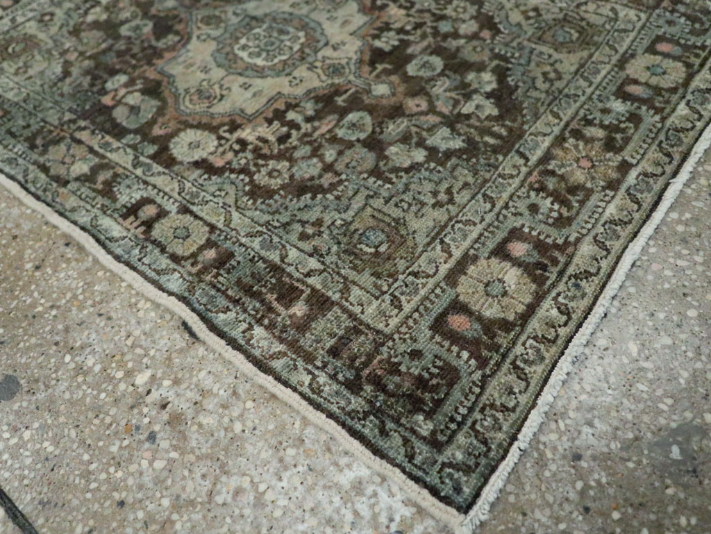 Antique Persian Malayer Throw Rug, No.29375 - Galerie Shabab