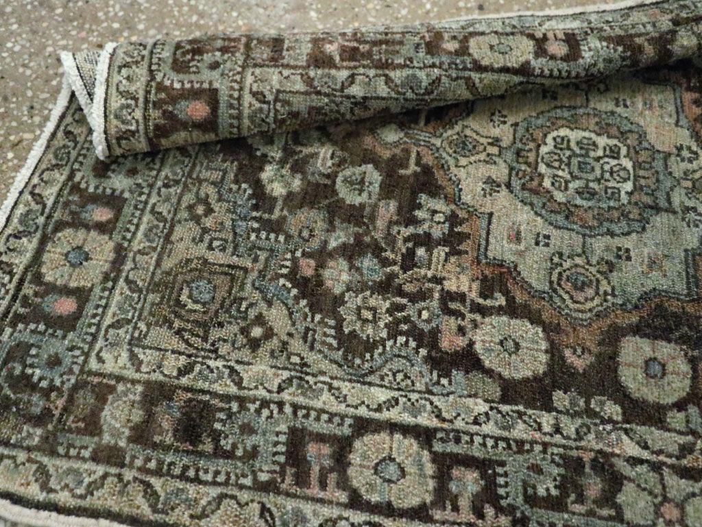 Antique Persian Malayer Throw Rug, No.29375 - Galerie Shabab