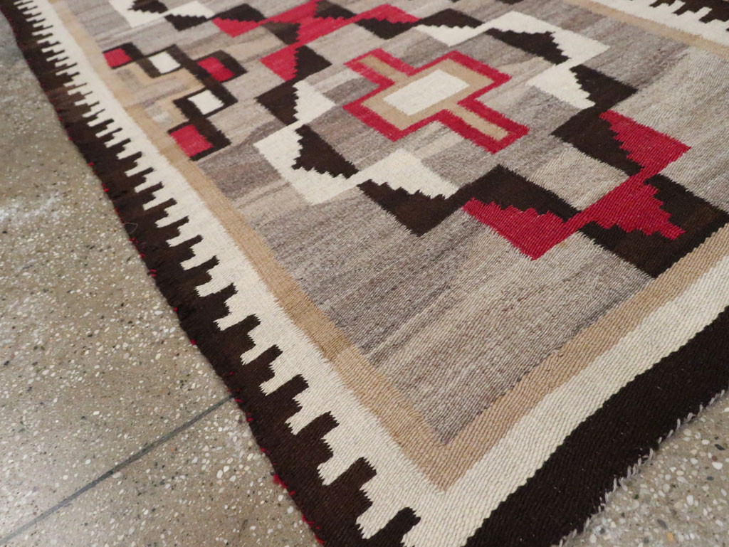 Vintage American Navajo Flatweave Rug, No.29377 - Galerie Shabab