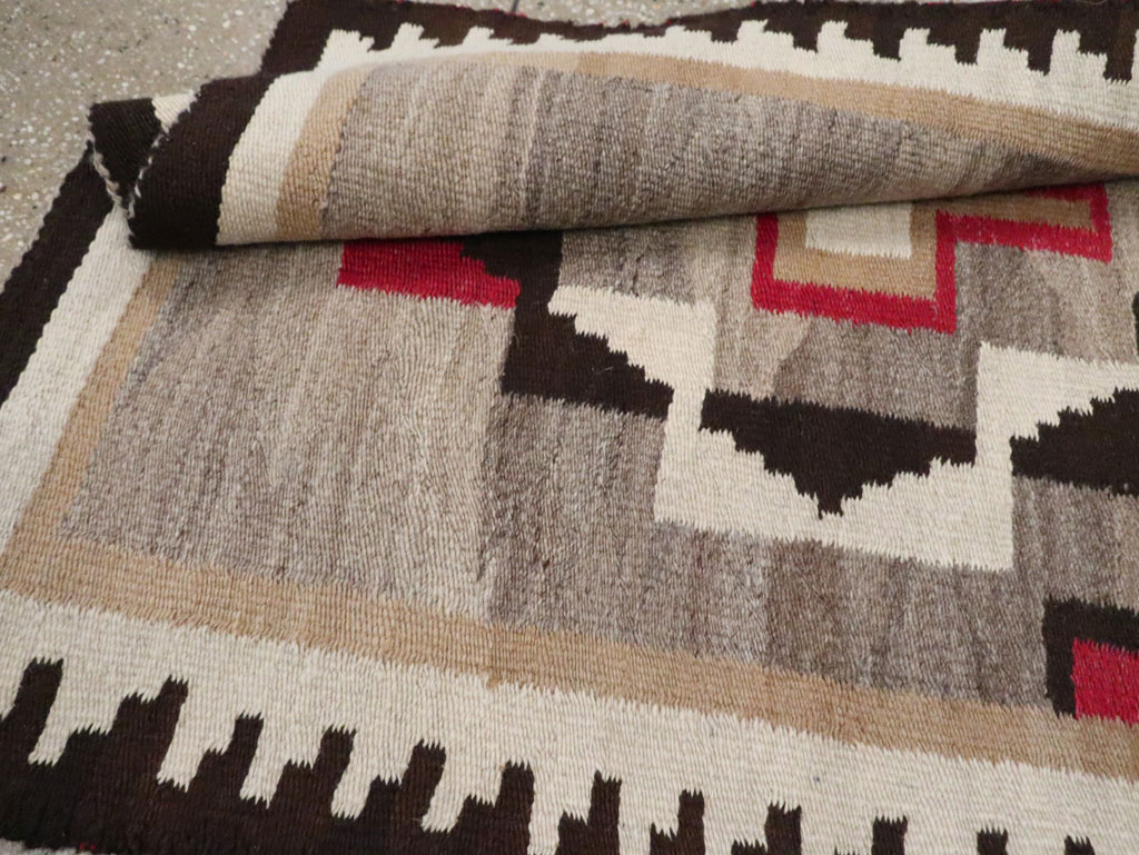 Vintage American Navajo Flatweave Rug, No.29377 - Galerie Shabab