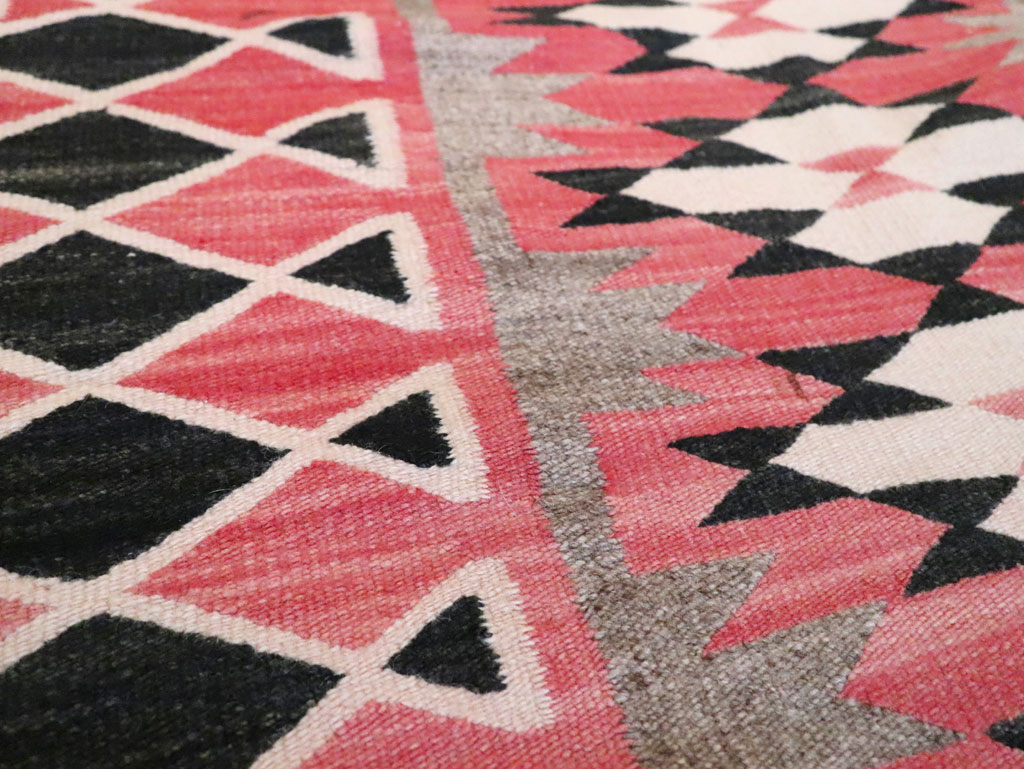 Vintage American Navajo Flatweave Rug, No.29378 - Galerie Shabab