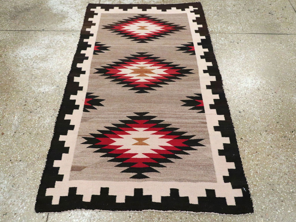 Vintage American Navajo Flatweave Rug, No.29379 - Galerie Shabab