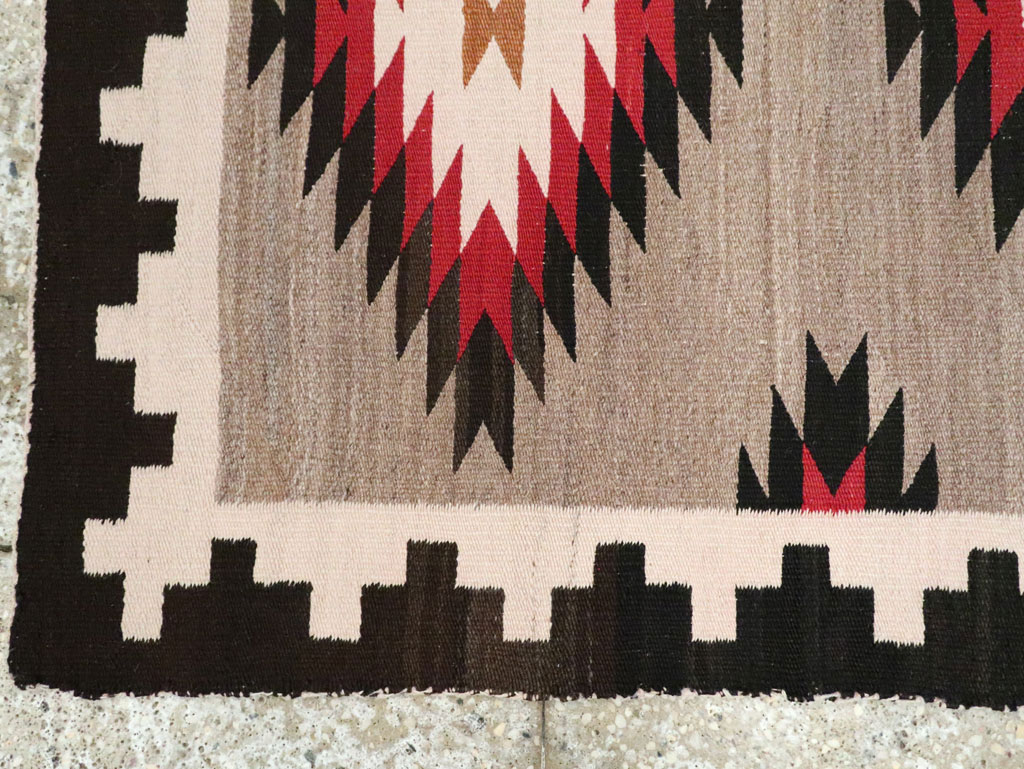 Vintage American Navajo Flatweave Rug, No.29379 - Galerie Shabab