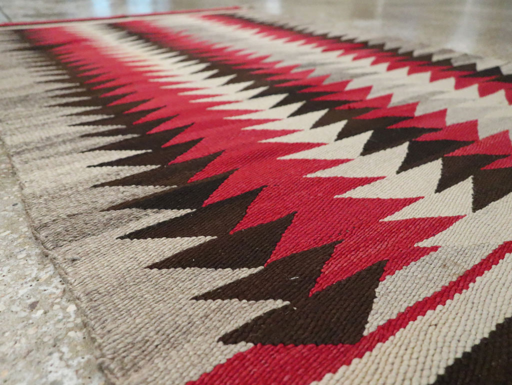Vintage American Navajo Flatweave Rug, No.29380 - Galerie Shabab