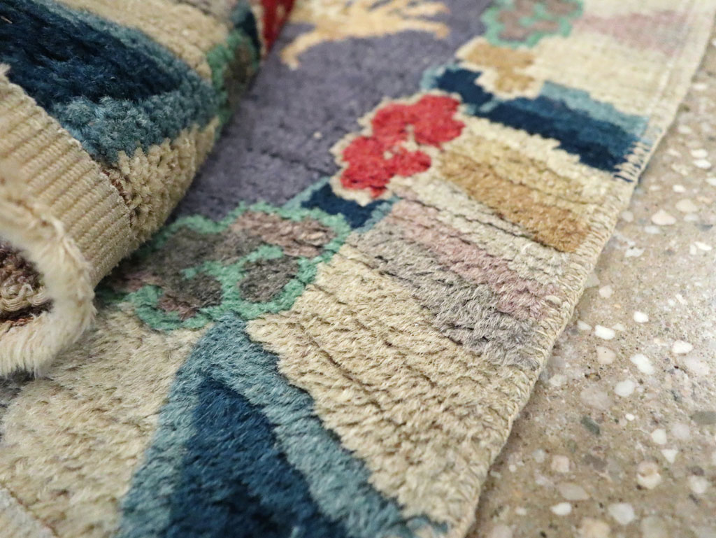 Antique Peking Rug, No.29383 - Galerie Shabab