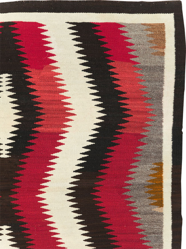 Vintage American Navajo Flatweave Rug, No.29387 - Galerie Shabab
