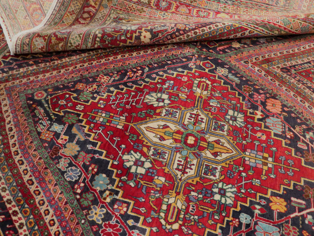 Large Antique Persian Afshar Carpet, No.29390 - Galerie Shabab
