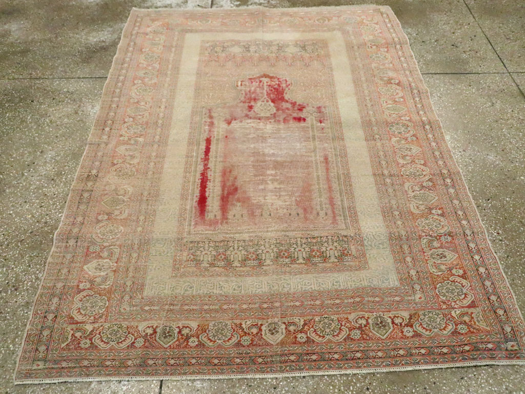 Distressed Antique Turkish Kayseri Accent Rug, No.29392 - Galerie Shabab