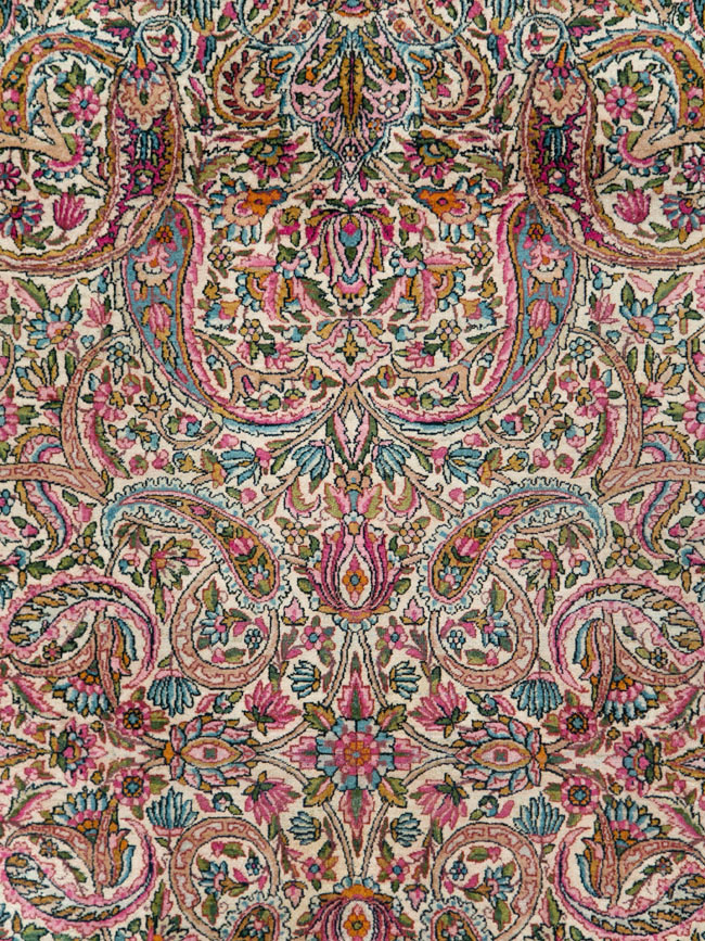 Antique Persian Lavar Kerman Carpet, No.29394 - Galerie Shabab