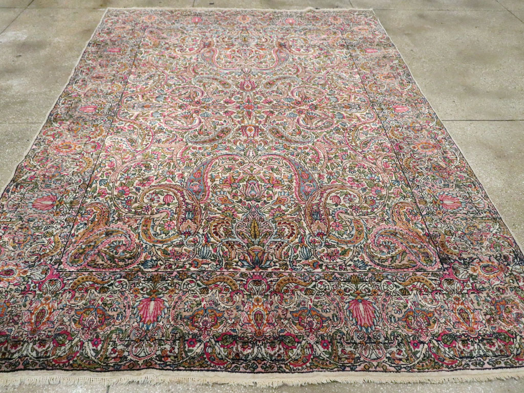 Antique Persian Lavar Kerman Carpet, No.29394 - Galerie Shabab