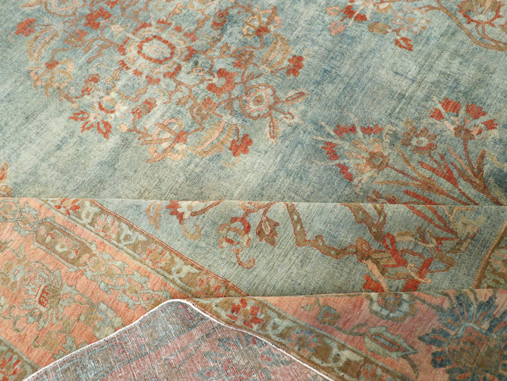 Antique Persian Sarouk Room Size Carpet, No.29396 - Galerie Shabab