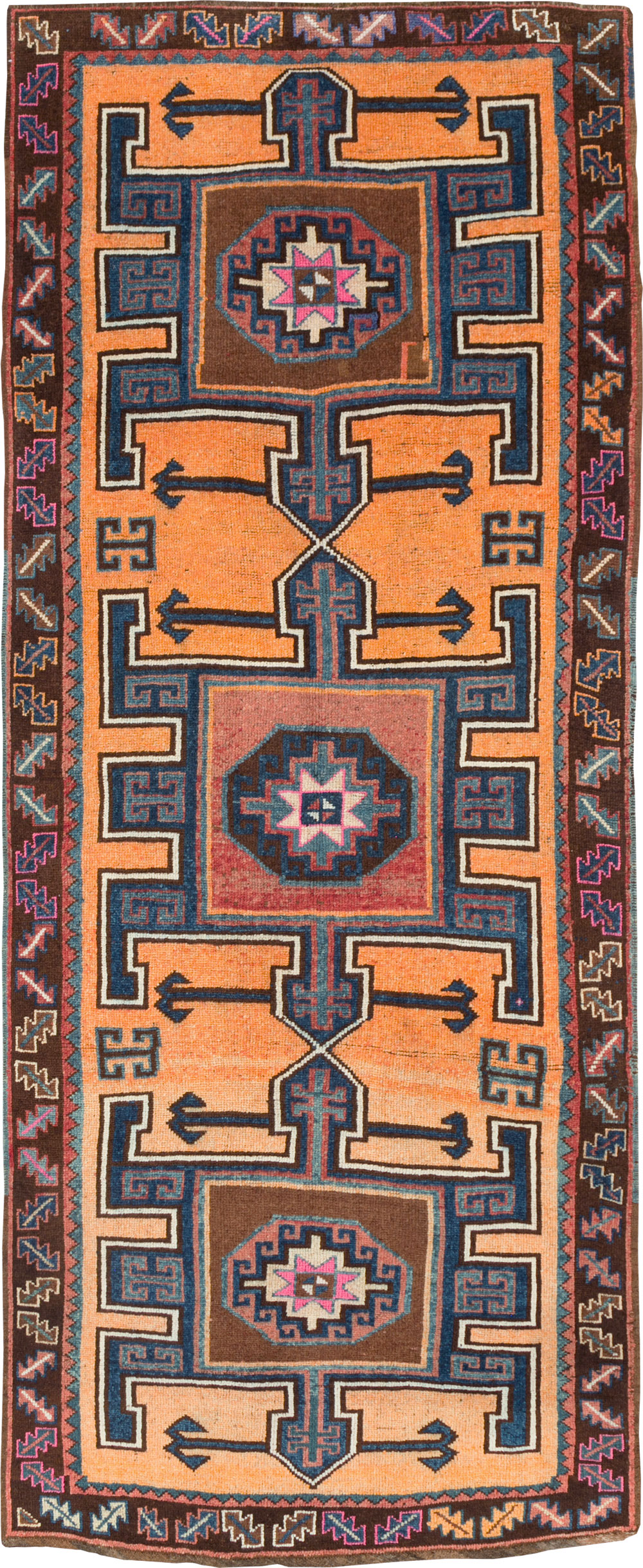 Vintage Turkish Anatolian Gallery Carpet, No.29397 - Galerie Shabab