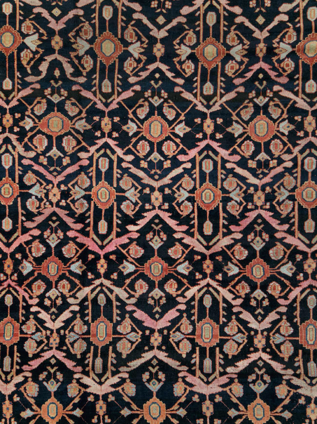 Antique Persian Bakhtiari Carpet, No.29400 - Galerie Shabab