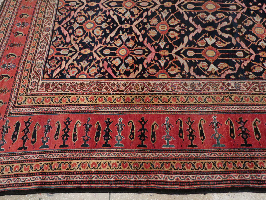 Antique Persian Bakhtiari Carpet, No.29400 - Galerie Shabab
