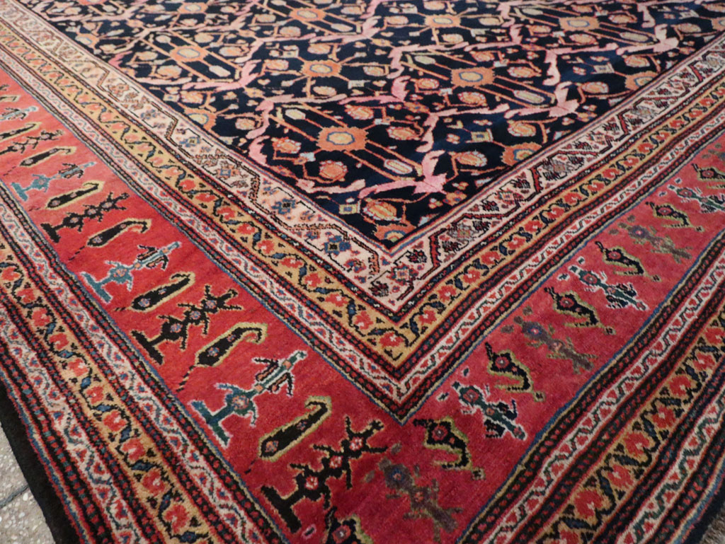 Antique Persian Bakhtiari Carpet, No.29400 - Galerie Shabab