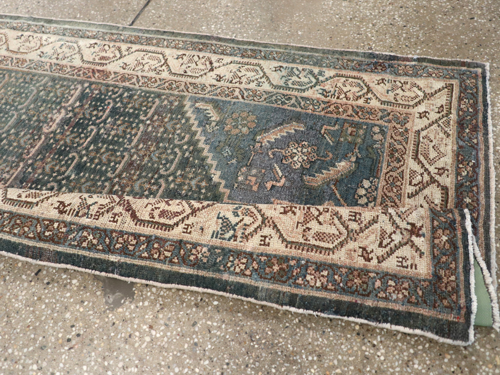 Vintage Persian Malayer Runner, No.29403 - Galerie Shabab
