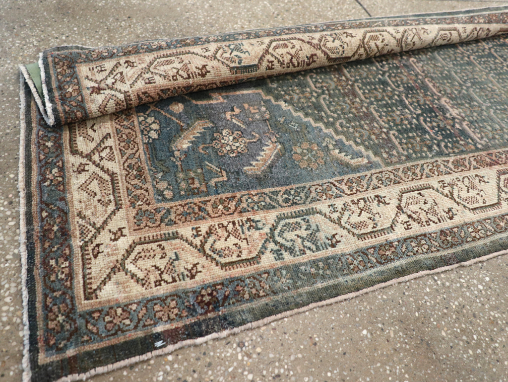 Vintage Persian Malayer Runner, No.29403 - Galerie Shabab