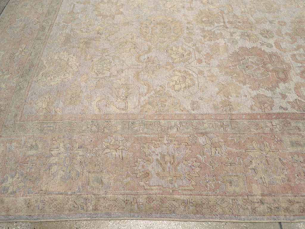 Antique Turkish Oushak Large Carpet, No.29404 - Galerie Shabab