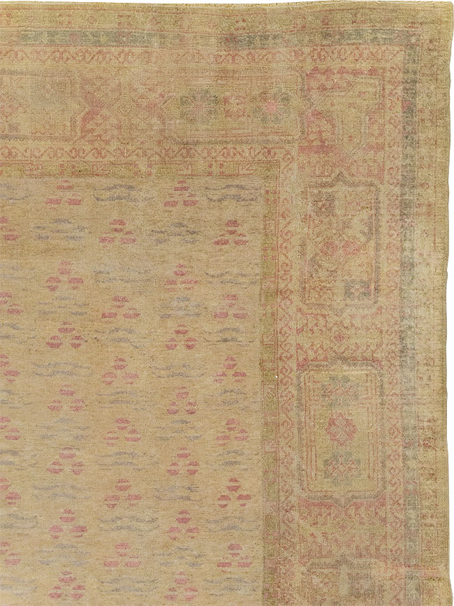 Antique Turkish Oushak Square Room Size Carpet, No.29405 - Galerie Shabab