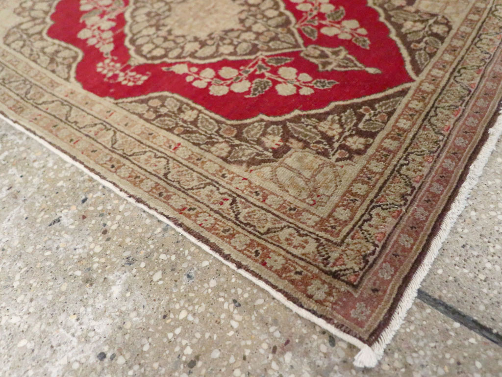 Antique Persian Tabriz Throw Rug, No.29406 - Galerie Shabab