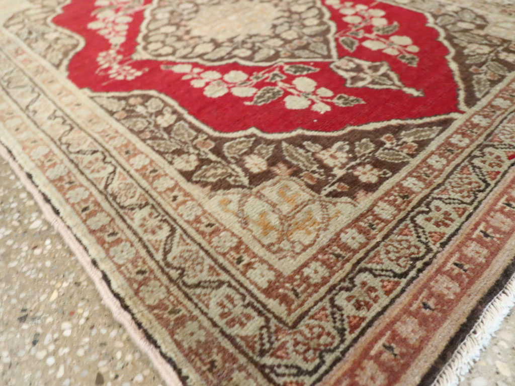 Antique Persian Tabriz Throw Rug, No.29407 - Galerie Shabab
