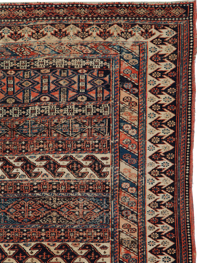 Antique Central Asian Soumak Accent Rug, No.29409 - Galerie Shabab